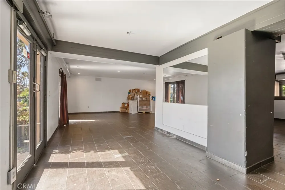 696 S Coast Laguna Beach, CA 92651