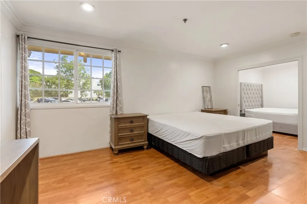 696 S Coast Laguna Beach, CA 92651