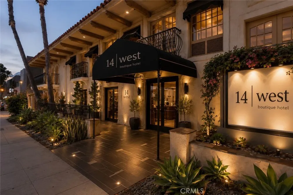 696 S Coast Laguna Beach, CA 92651