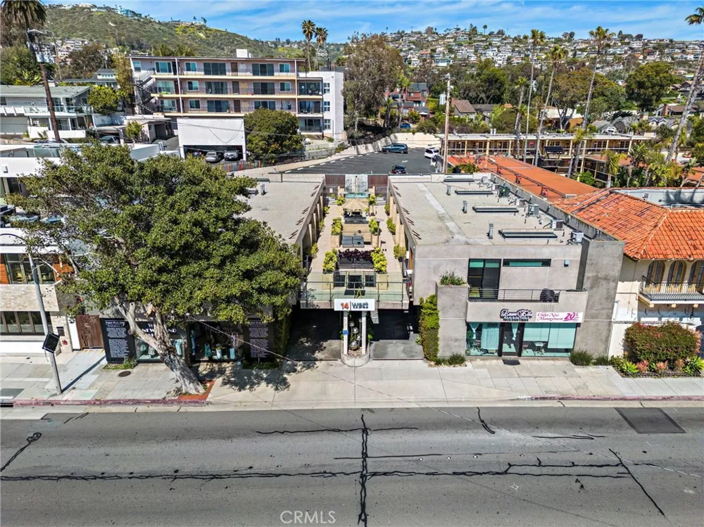696 S Coast Laguna Beach, CA 92651
