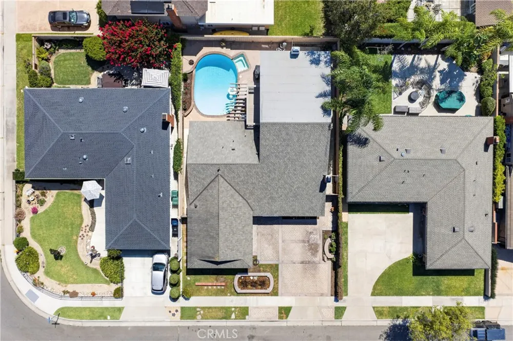 20682 Hopetown Huntington Beach, CA 92646