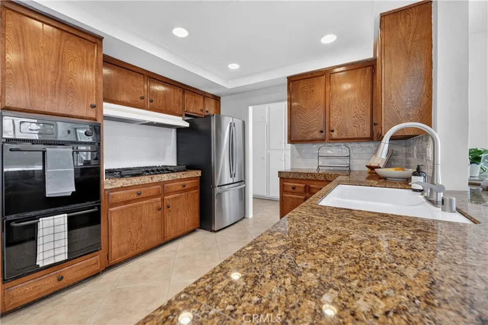 20682 Hopetown Huntington Beach, CA 92646