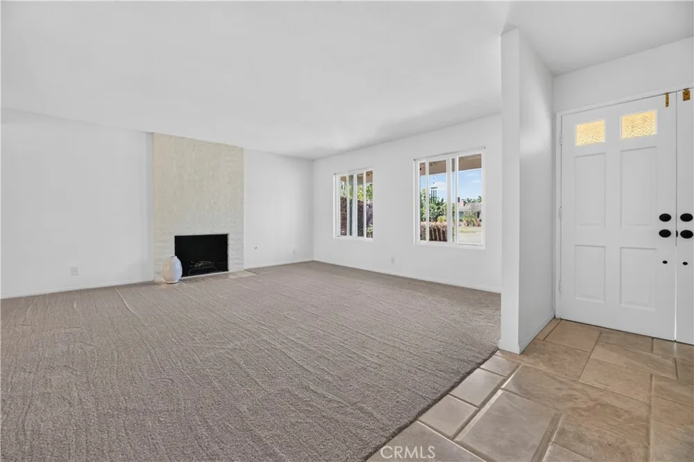 20682 Hopetown Huntington Beach, CA 92646