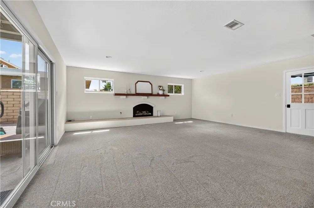 20682 Hopetown Huntington Beach, CA 92646