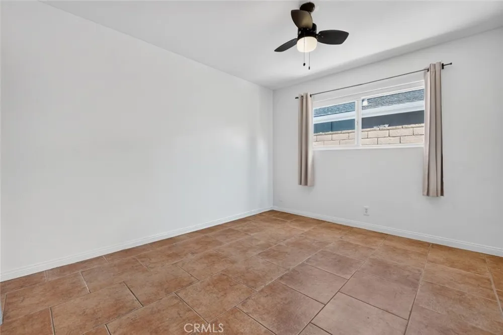 20682 Hopetown Huntington Beach, CA 92646