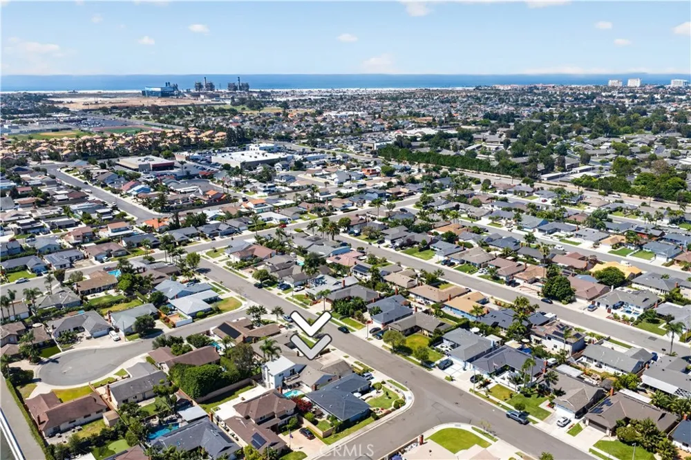 20682 Hopetown Huntington Beach, CA 92646