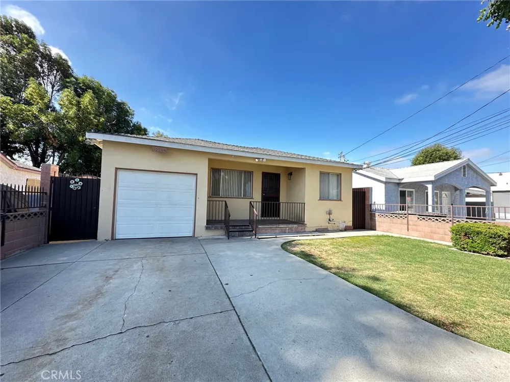 12214 Cambrian Court Artesia, CA 90701
