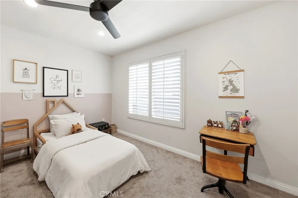 306 Campbell Lane Costa Mesa, CA 92627
