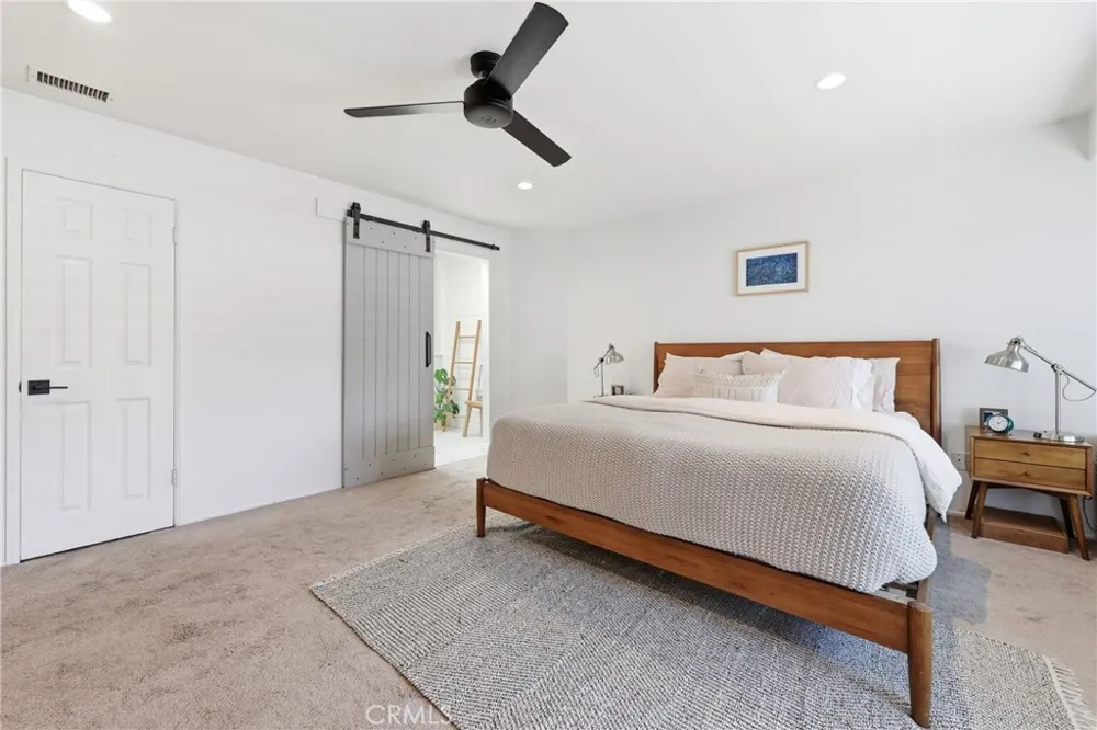 306 Campbell Lane Costa Mesa, CA 92627