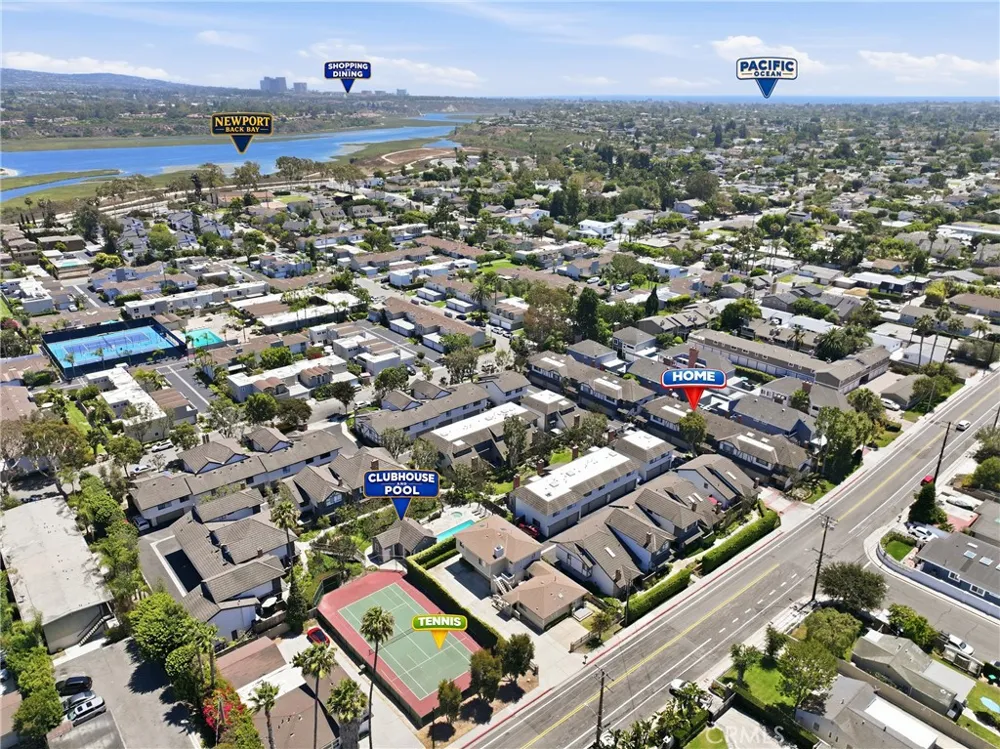 306 Campbell Lane Costa Mesa, CA 92627