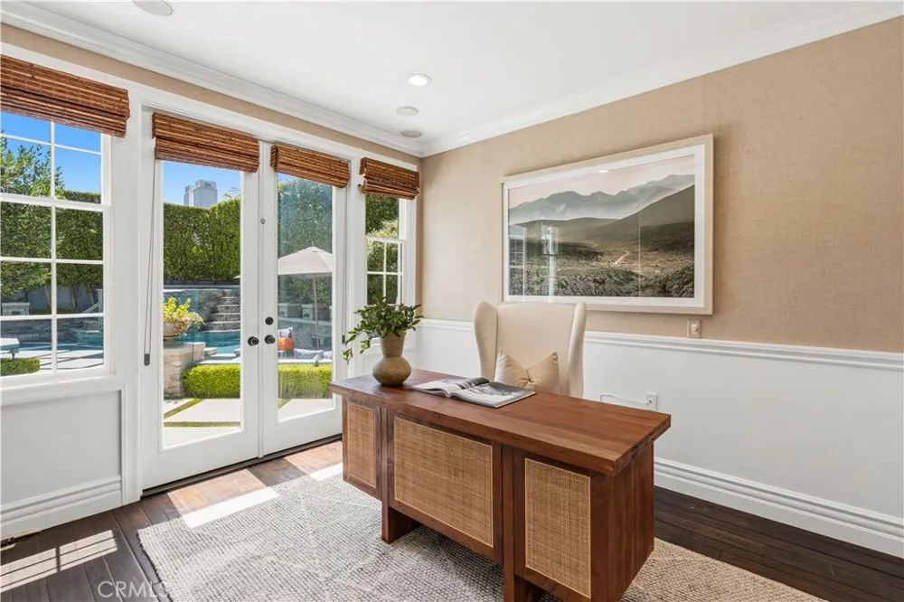 5 Cape Woodbury Newport Beach, CA 92660