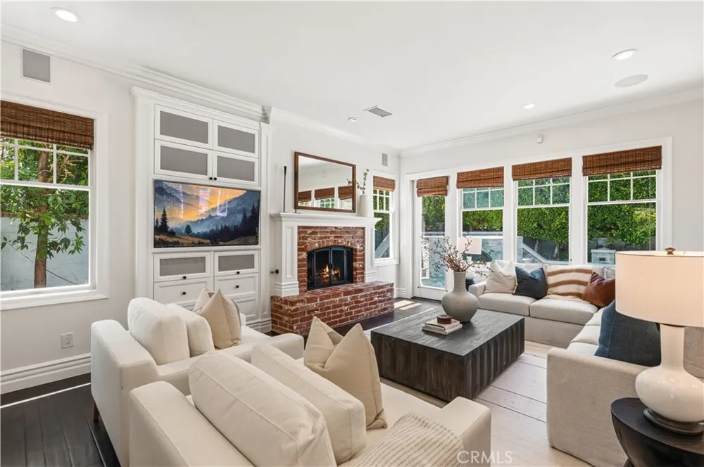 5 Cape Woodbury Newport Beach, CA 92660