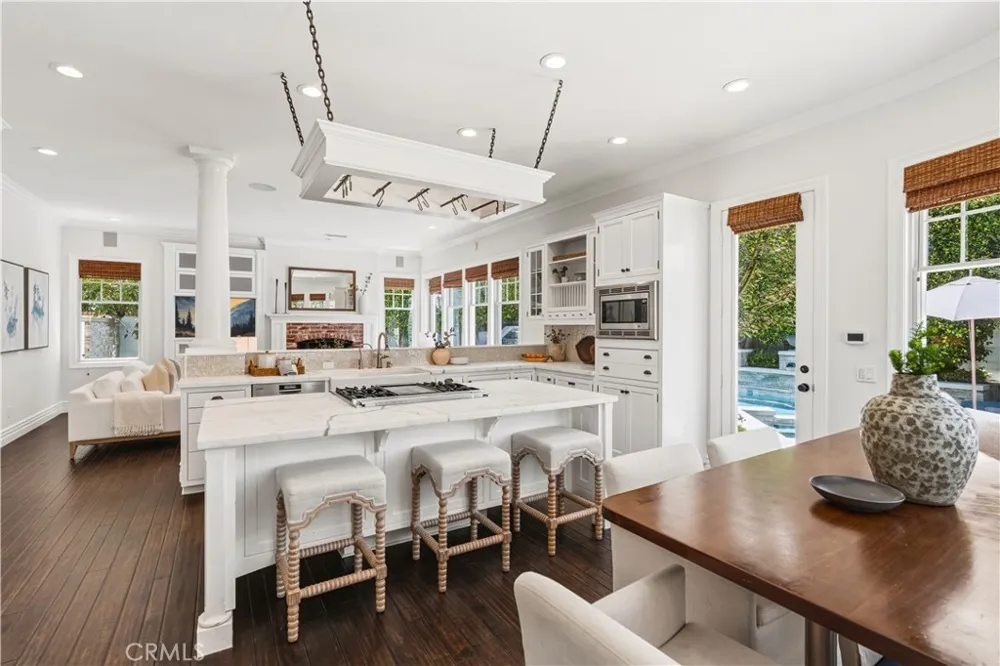 5 Cape Woodbury Newport Beach, CA 92660
