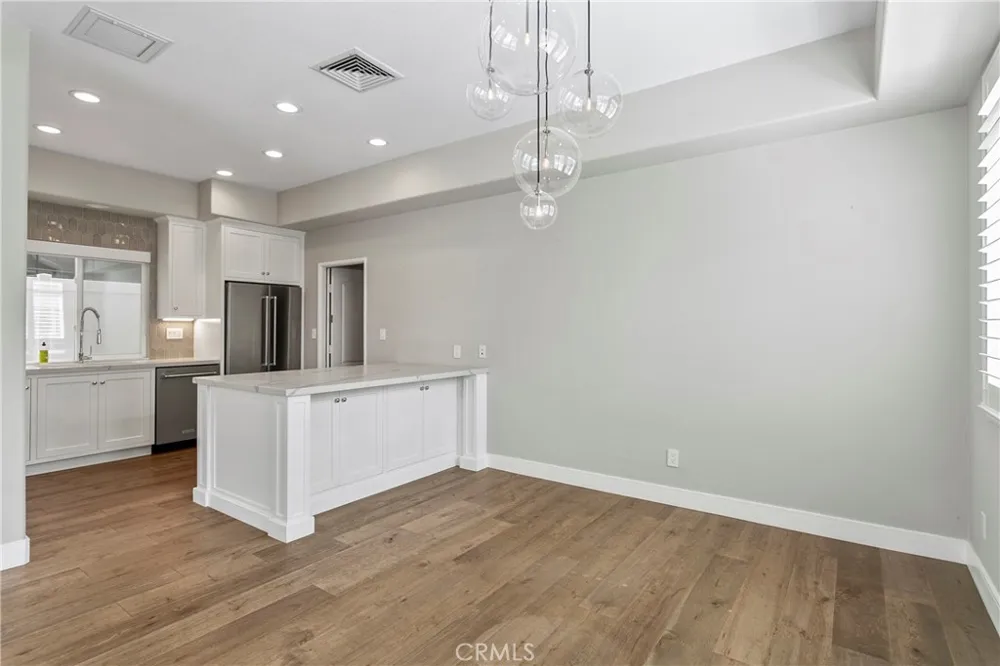 500 Marigold Corona del Mar, CA 92625