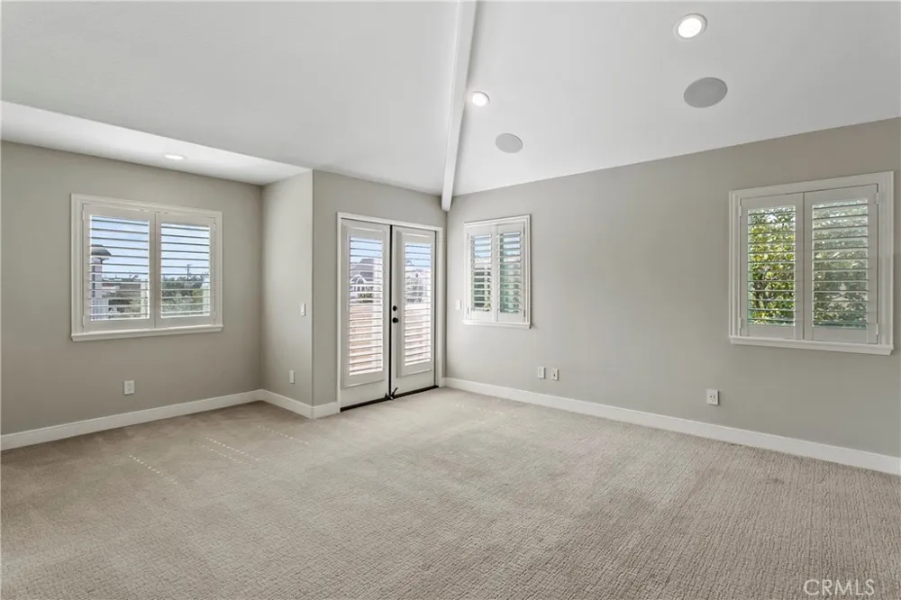 500 Marigold Corona del Mar, CA 92625