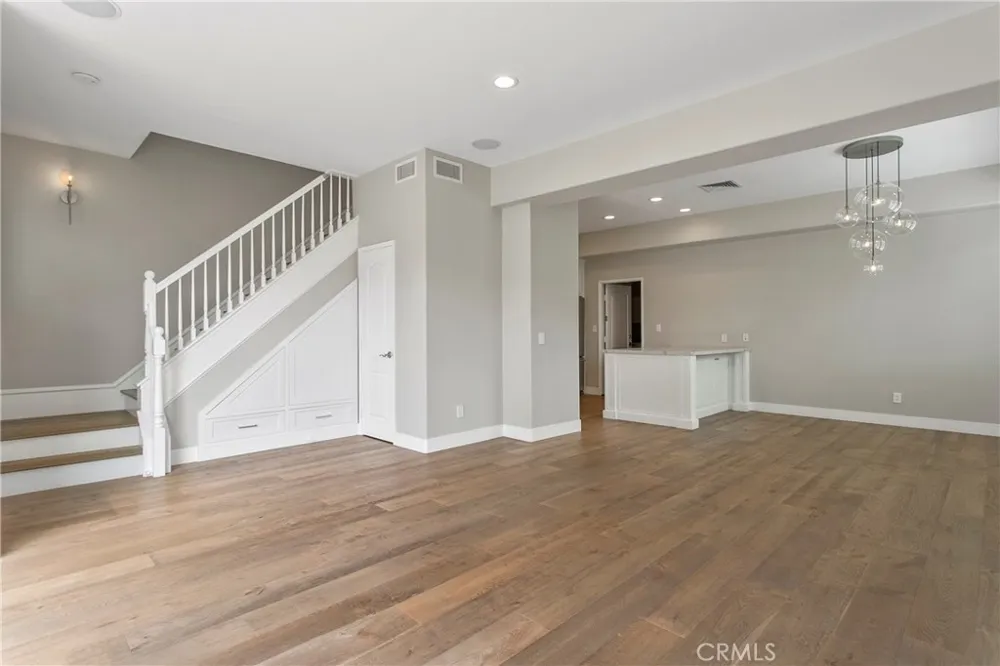500 Marigold Corona del Mar, CA 92625