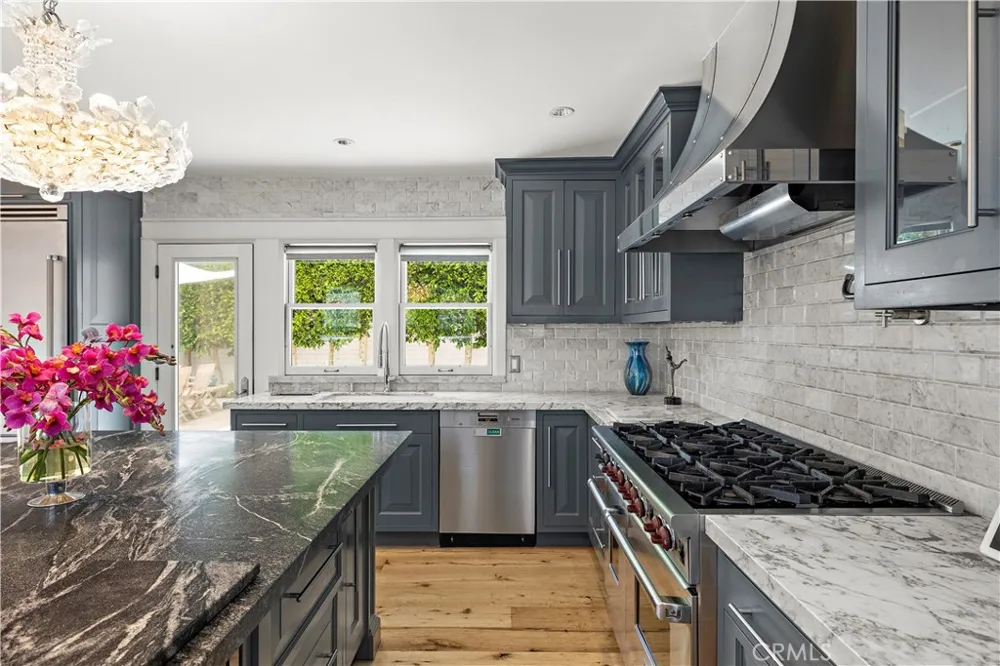 761 Via Lido Nord Newport Beach, CA 92663