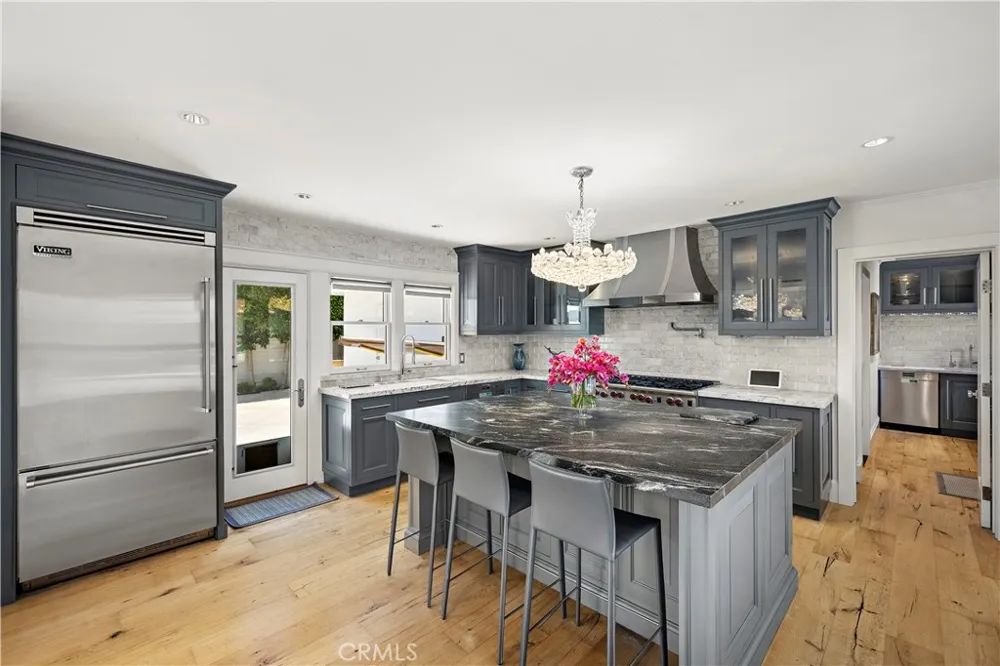 761 Via Lido Nord Newport Beach, CA 92663