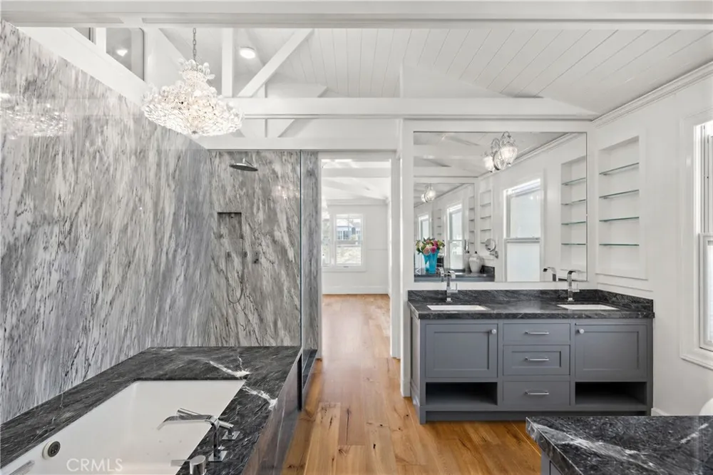 761 Via Lido Nord Newport Beach, CA 92663