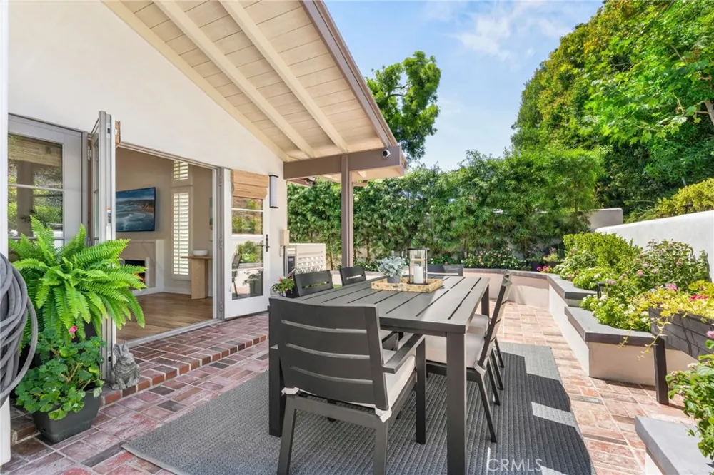 10 Maritime Corona del Mar, CA 92625