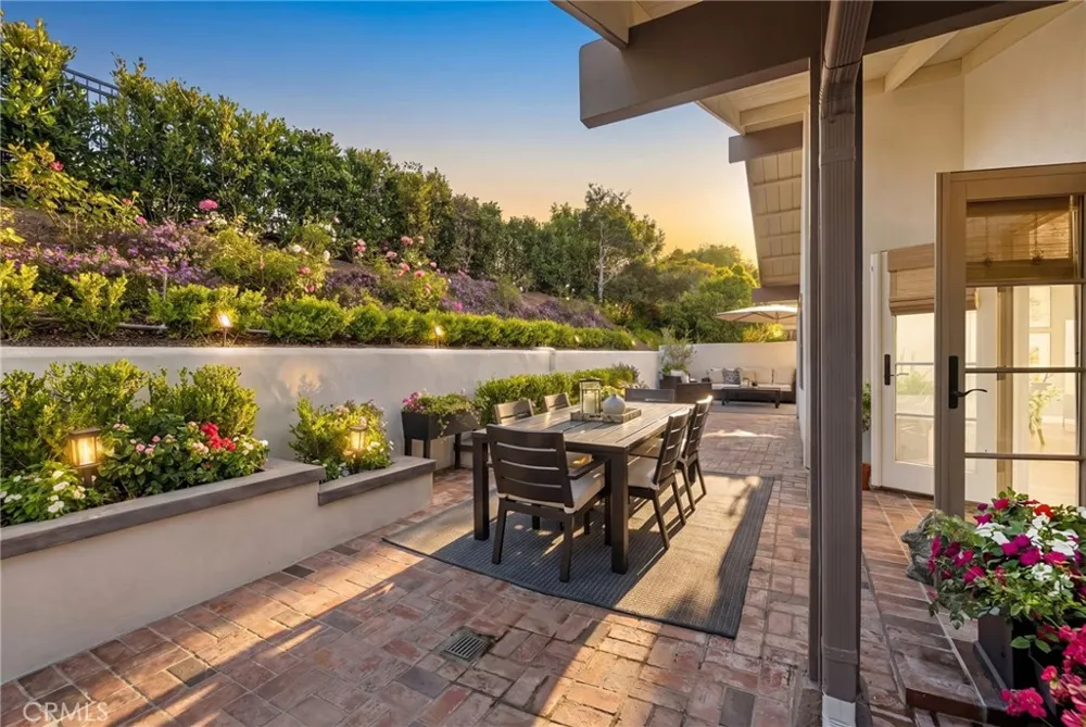 10 Maritime Corona del Mar, CA 92625