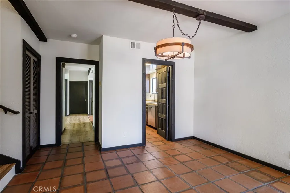313 Diamond Newport Beach, CA 92662