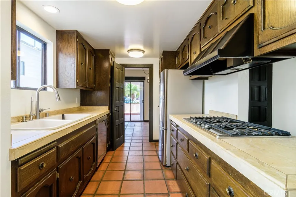 313 Diamond Newport Beach, CA 92662