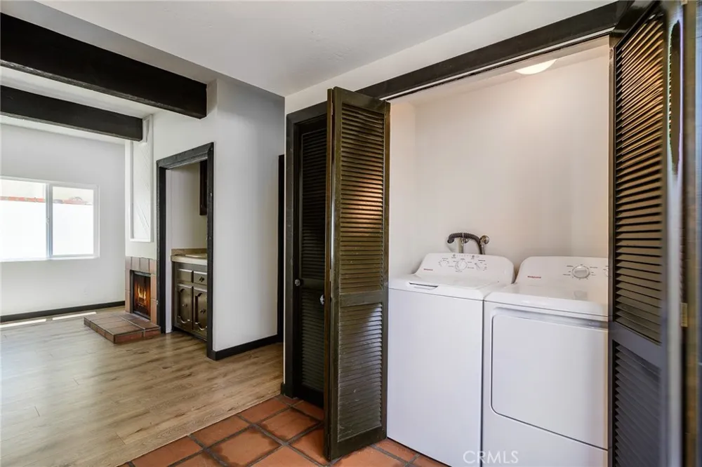 313 Diamond Newport Beach, CA 92662