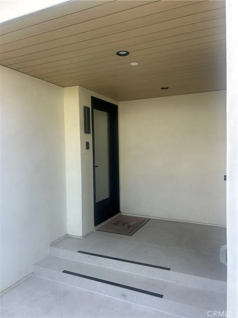 612 Begonia Avenue Corona del Mar, CA 92625