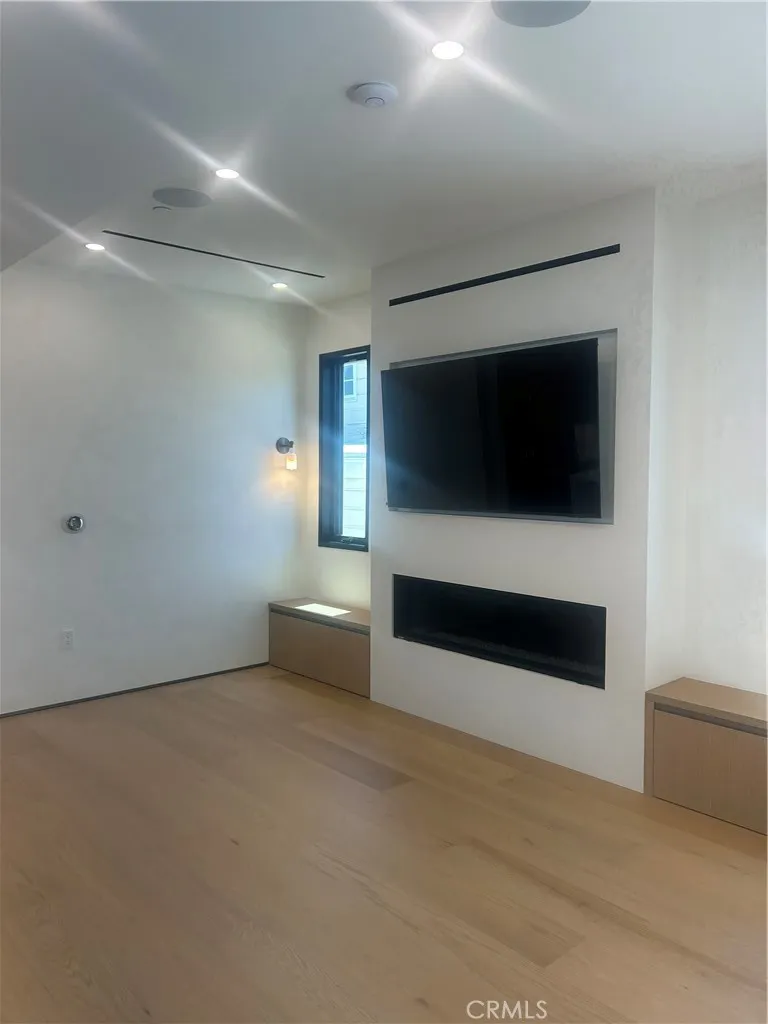 612 Begonia Avenue Corona del Mar, CA 92625