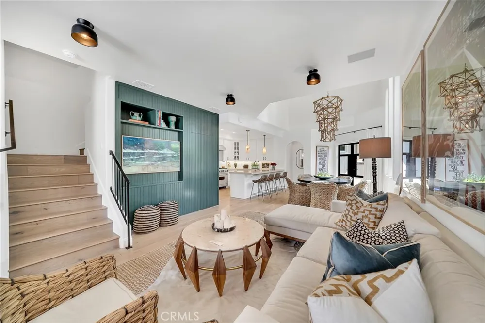 412 Acacia Avenue Corona del Mar, CA 92625