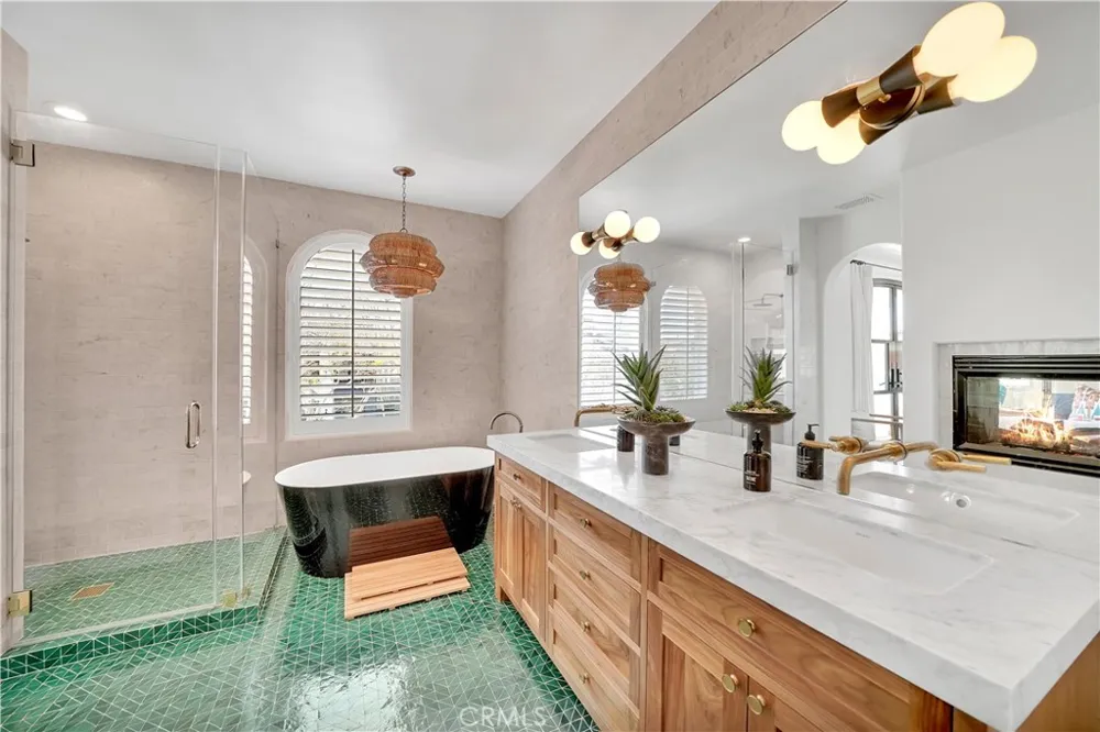 412 Acacia Avenue Corona del Mar, CA 92625
