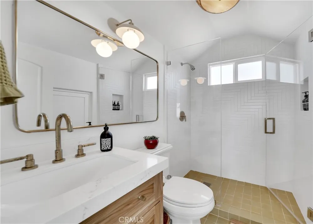 412 Acacia Avenue Corona del Mar, CA 92625