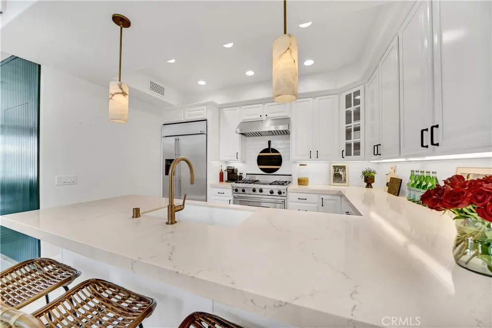 412 Acacia Avenue Corona del Mar, CA 92625