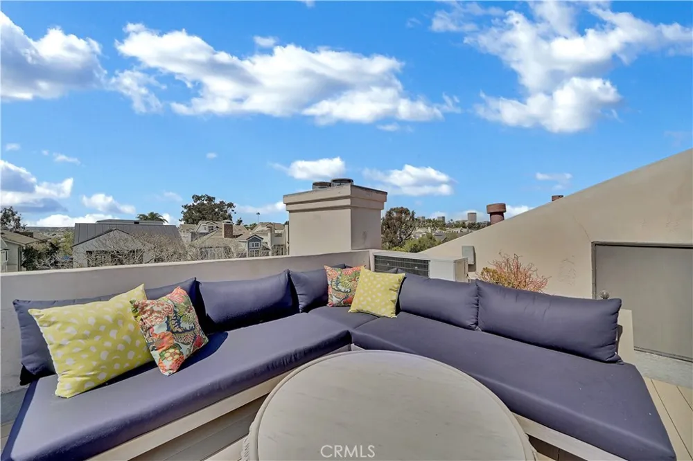 412 Acacia Avenue Corona del Mar, CA 92625