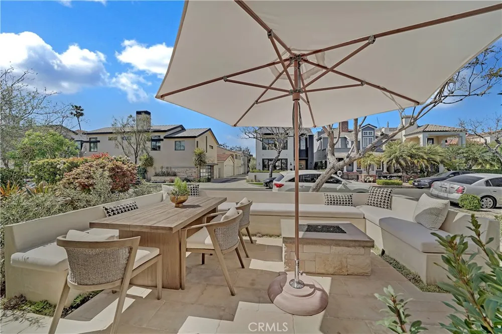 412 Acacia Avenue Corona del Mar, CA 92625
