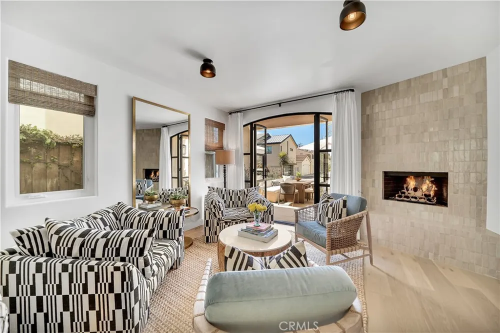 412 Acacia Avenue Corona del Mar, CA 92625