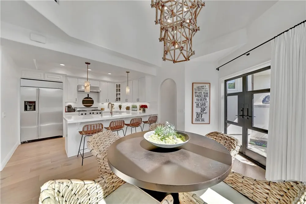 412 Acacia Avenue Corona del Mar, CA 92625