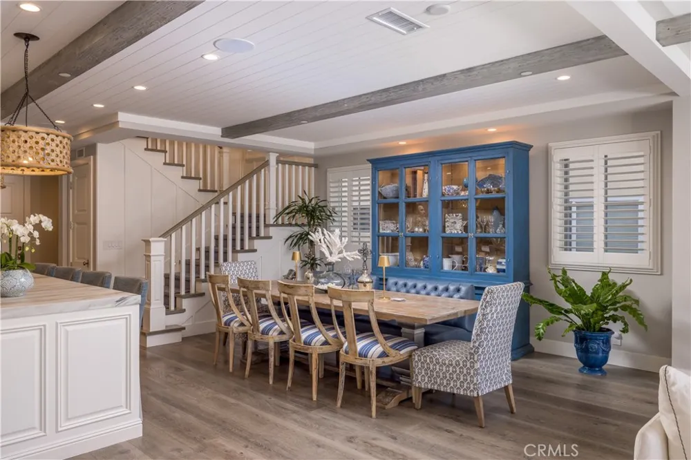 121 41st Newport Beach, CA 92663