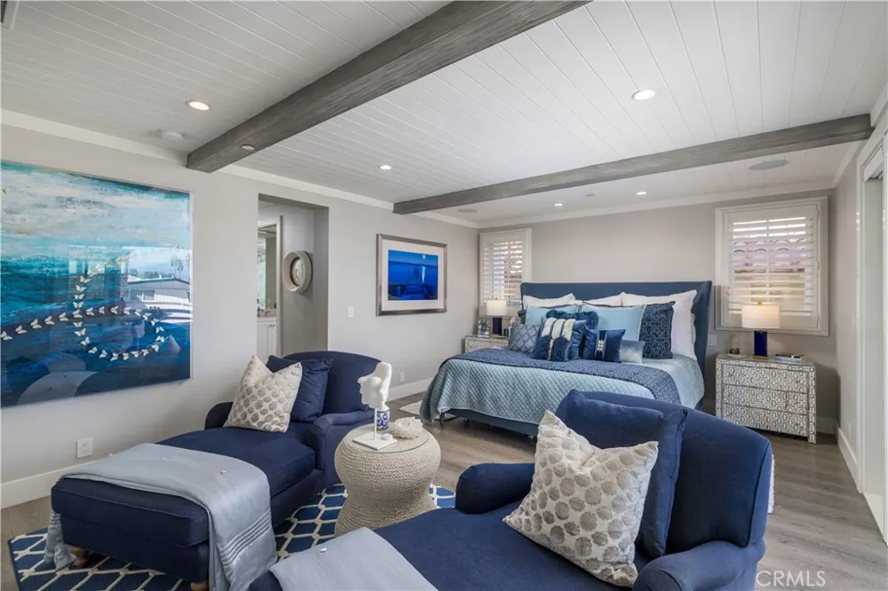 121 41st Newport Beach, CA 92663