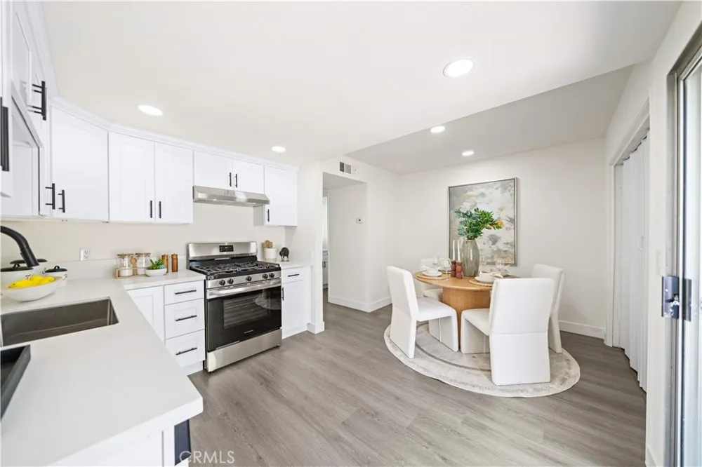 5640 Riverside Drive #32 Chino, CA 91710