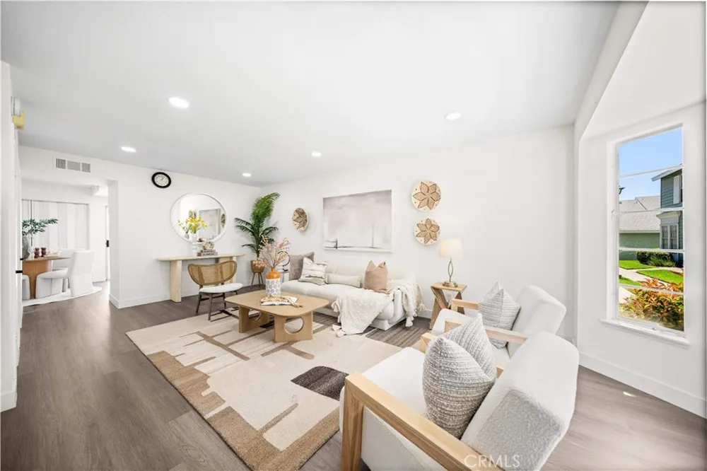 5640 Riverside Drive #32 Chino, CA 91710