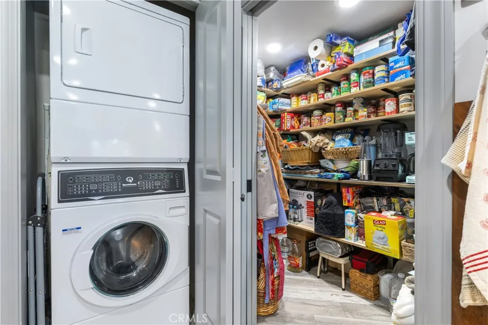 8215 Bass Pt Bradley, CA 93426