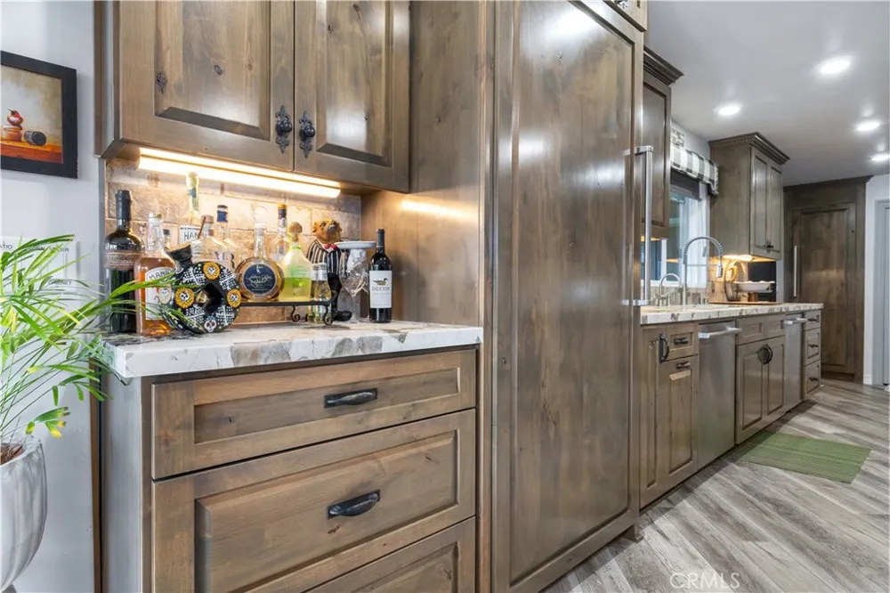 8215 Bass Pt Bradley, CA 93426