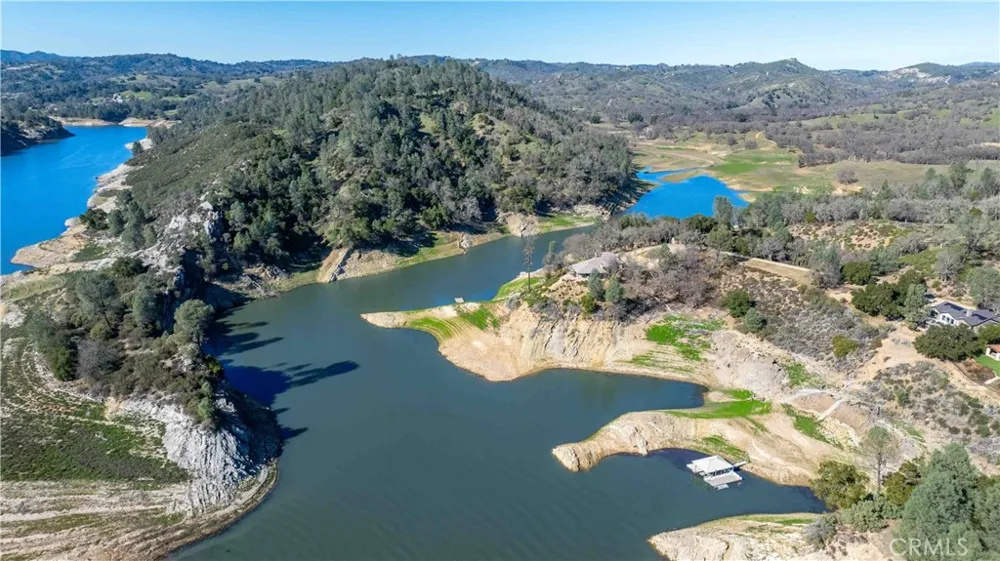 8215 Bass Pt Bradley, CA 93426