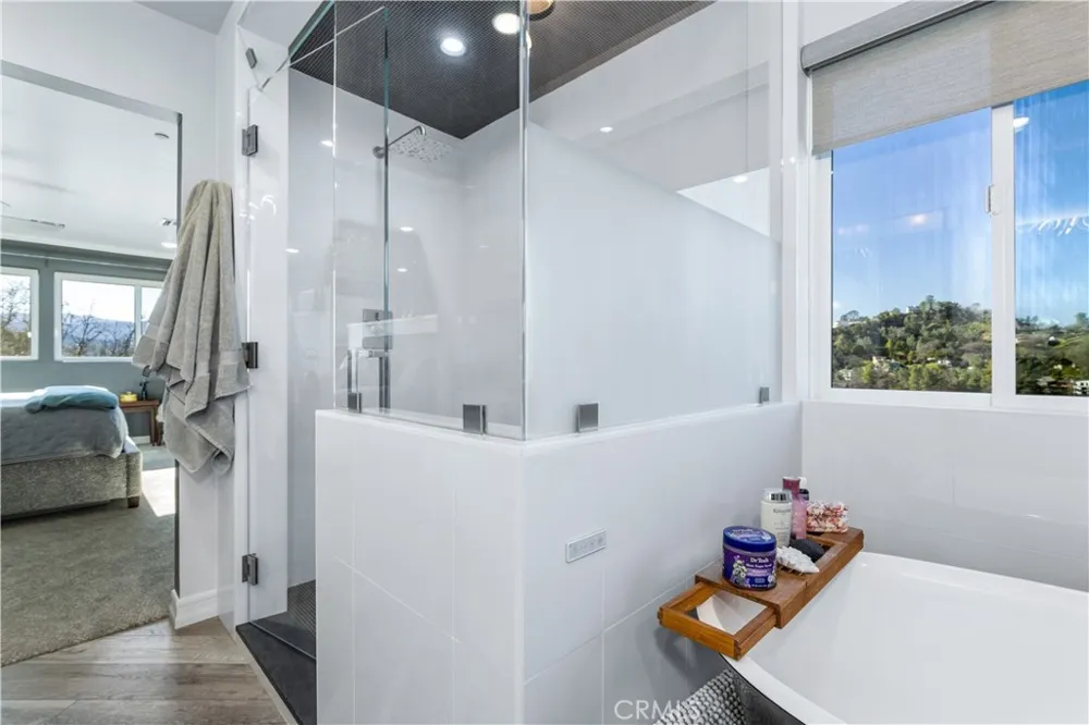 8215 Bass Pt Bradley, CA 93426