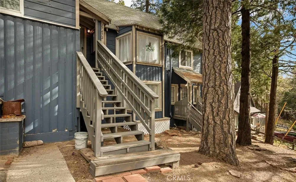 27472 Meadow Dr Crest Park, CA 92326