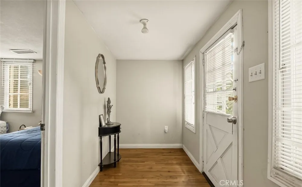 27472 Meadow Dr Crest Park, CA 92326