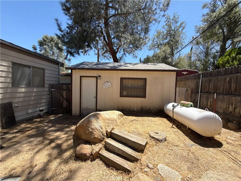 46 Stonecrest Wofford Heights, CA 93285