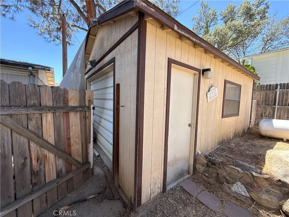 46 Stonecrest Wofford Heights, CA 93285